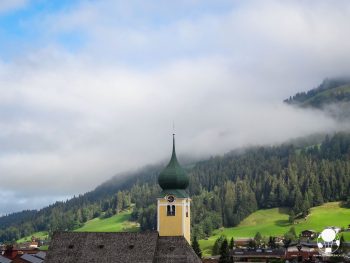 westendorf-austria-tirolo-nebbia-estiva-mattutina-sulle-alpi-berightback westendorf-austria-tirolo-nebbia-estiva-mattutina-sulle-alpi-berightback