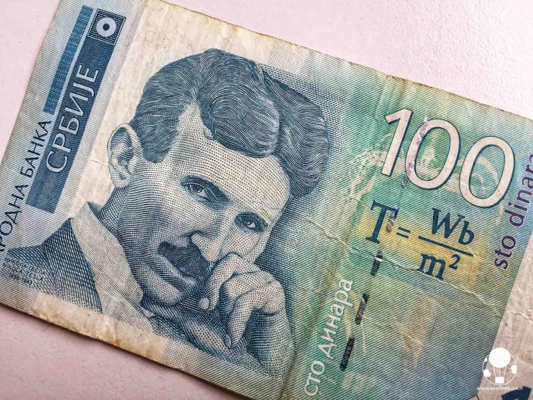 curiosità-serbia-banconota-100-dinari-nikola-tesla-formula-matematica-berightback