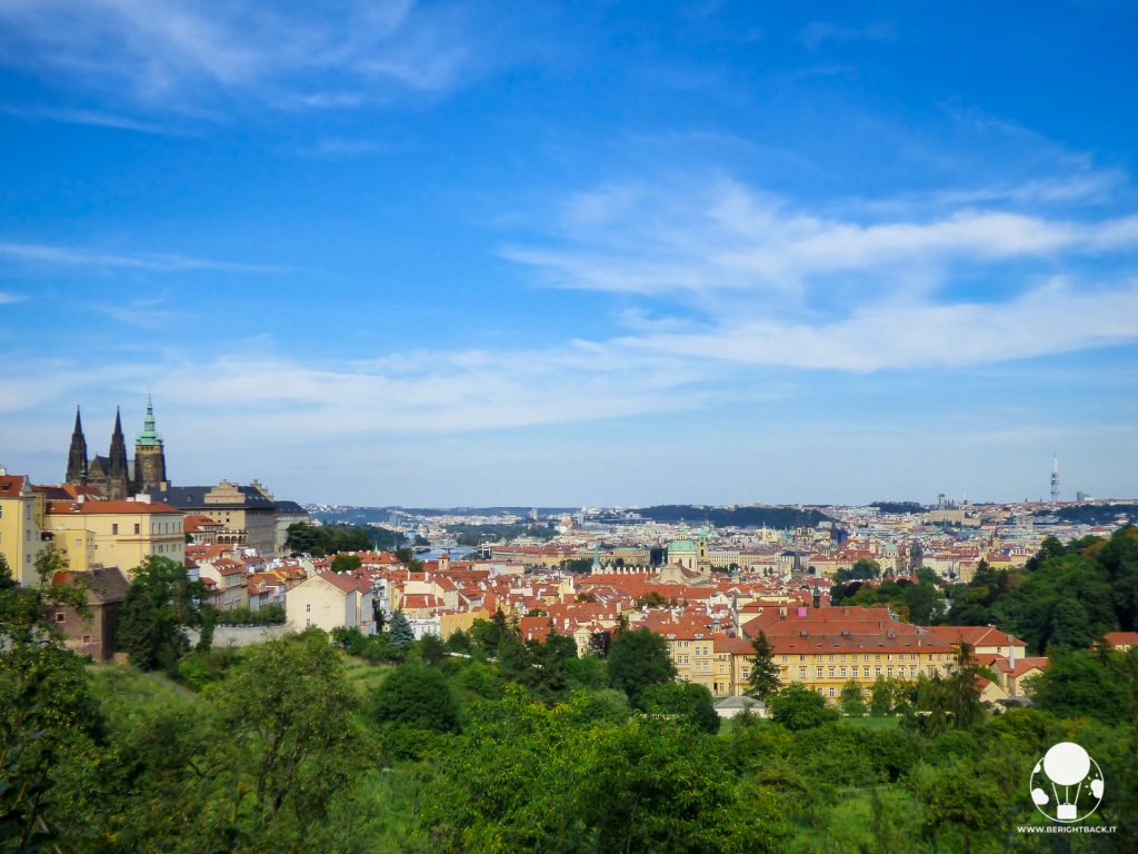 panna marie z exilu monastero strahov panorama su città