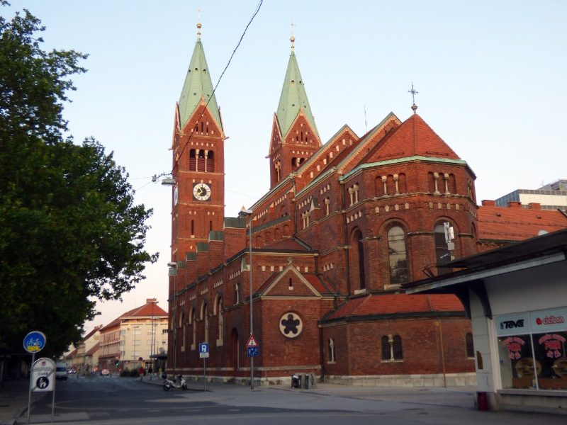 maribor marburgo slovenia basilica francescana santa maria rossa