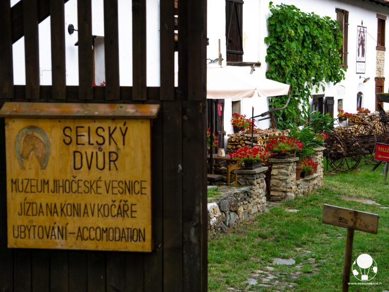 holasovice boemia del sud villaggio unesco repubblica ceca museo selsky dvur stile vita di un villaggio